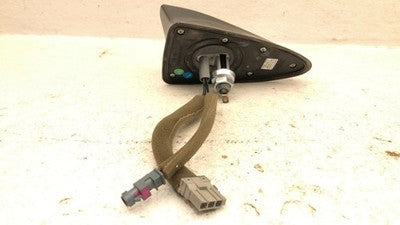 2016-2017 Hyundai Tucson Antenna Assembly Oem Gps Navigation Roof Fin 96240D3100
