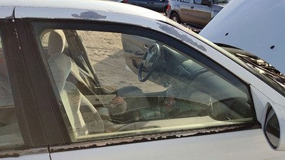 2000-2006 Nissan Sentra Passenger Right Front Side Window Door Glass Oem