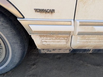 1994 Lincoln Town Car Driver Left Moulding From Fender Oem Trim Strip White Wt