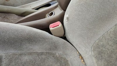 2000-2003 Nissan Sentra Driver Left Front Seat Belt Buckle Receiver Oem Sand H
