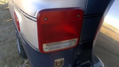 1989 Chevy G20 Van Driver Left Tail Light Brake Lamp Oem Rear 05977496