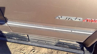 1995 Chevy Astro Passenger Right Front Moulding From Door Oem Trim Strip Brown