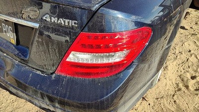 2012-2015 Mercedes C300 Passenger Right Tail Light Brake Lamp Oem Rear