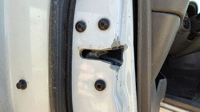 1995-2005 Ford Explorer Driver Left Front Door Latch With Rods/cables Oem