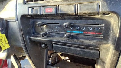 1996-1997 Nissan Hardbody Temperature Control Module In Dash Heater Ac Head Unit