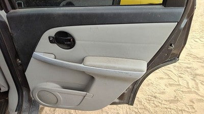 05-07 Equinox Passenger Right Rear Door Trim Panel With Switches Back Gray 142