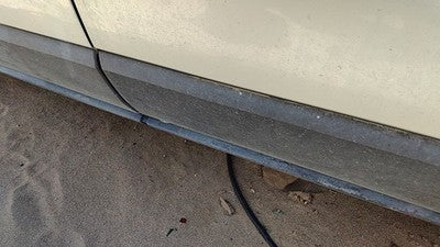 2004-2008 Chrysler Pacifica Driver Left Lower Rear Moulding From Door Oem Back