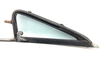73-87 Sierra K10 1500 Passenger Right Front Vent Window Small Door Glass W Frame