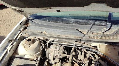 2005 Chevy New Style Malibu Windshield Wiper Cowl Vent Trim Panel Oem Cover