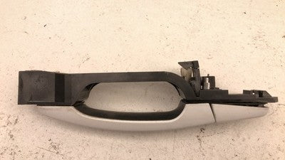 2008-2012 Chevy Malibu Passenger Right Front Outside Door Handle Oem White 50u
