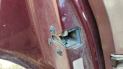 1998 Buick Lesabre Driver Left Rear Door Latch With Rods/Cables Oem Back
