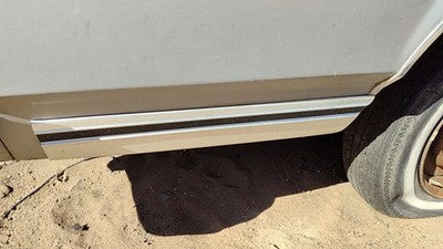 1985 Mercury Grand Marquis Passenger Right Rear Moulding On Quarter Panel Oem