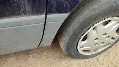 98-03 Toyota Sienna Passenger Right Lower Moulding From Fender Oem Trim Strip