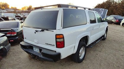 2000-2002 Chevy Suburban Starter Motor 5.3L 10465579