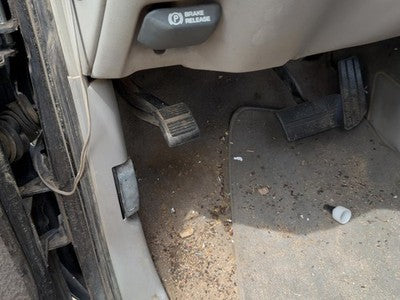 97 Chevy Silverado 1500 Parking Brake Pedal Assembly Oem Complete Emergency Unit