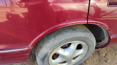 1996 Olds 88 Passenger Right Rear Moulding On Quarter Panel Oem Red
