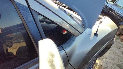 2004-2011 Mitsubishi Endeavor Passenger Right Side Corner Pillar Window Oem Rh