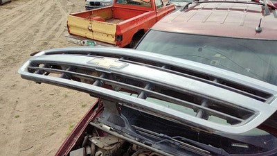 2001-2004 Chevy Venture Front Grille Assembly Oem 10310159