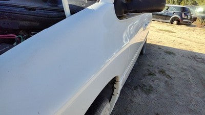 1996-00 Town & Country Driver Left Front Fender Oem Pwp Golden White 04882291aa