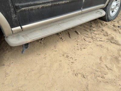 2000-2002 Ford Expedition Driver Left Running Board Side Step Oem 4X4