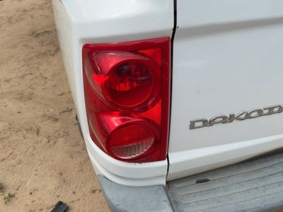 2005-2011 Dodge Dakota Driver Left Tail Light Brake Lamp Oem Rear 55077605Ad