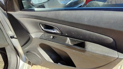 13-14 Chevy Cruze Passenger Right Front Door Trim Panel With Switches Black Afo