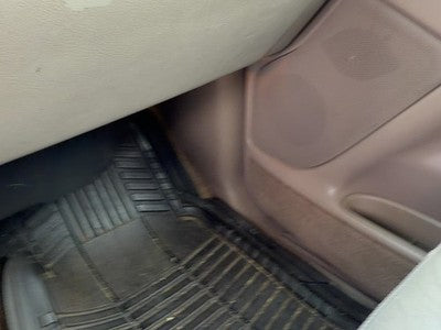 2001 Chevy Suburban Passenger Right Lower Kick Trim Panel Oem Tan 52I