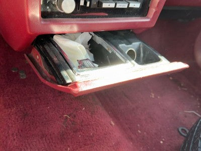 1986-1988 Olds 88 Ash Tray Assembly Oem Slide Out Dash 25532007