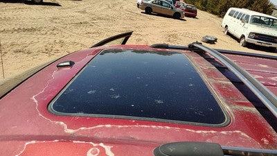 2003-2007 Chrysler Town Country Sun Roof Glass Oem Top Window 05093945Aa