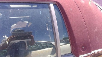 1993 Cadillac Fleetwood Driver Left Rear Vent Window Back Door Glass With Frame