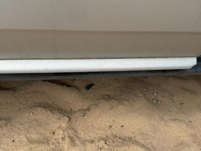 05-07 Fivehundred Passenger Right Rear Moulding From Door Back Trim Strip Silver