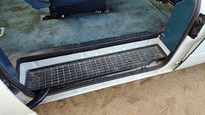 1993 Gmc Safari Passenger Right Rear Lower Sill Step Moulding Trim Panel Oem
