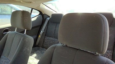 2004-2006 Pontiac Grand Prix Pair Of Front Headrests Oem Left Right Set Seat