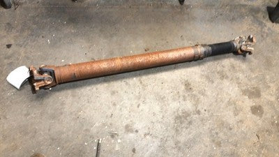 16 Ram 4500 Rear Drive Shaft Back Driveline 6.7L At 4X4 Chassis Cab Regular Cab