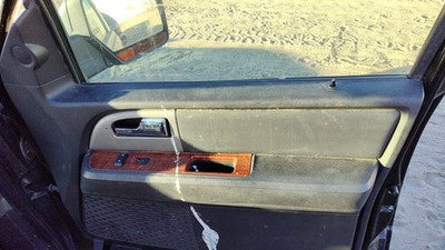 07-14 Expedition Passenger Right Front Door Trim Panel With Switches Black/Camel