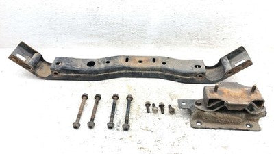 05 Dodge Ram 1500 Pickup Transmission Crossmember Mount Brackets Hardward Bolts