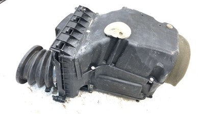1997-2005 Buick Park Ave Complete Air Intake Filter Box Housing With Tube Oem