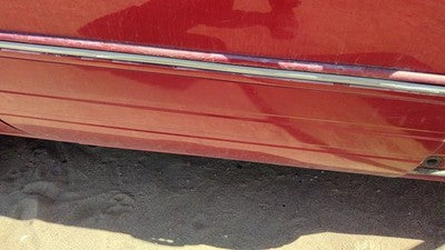 06 Town Country Passenger Right Rear Moulding From Door Back Trim Strip Red Prh