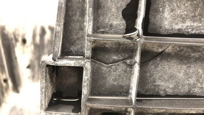 2016 Dodge Ram 4500 Left Complete Battery Box Mount Tray With Hold Down Oem 6.7L