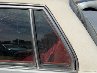 1986-1991 Olds 88 Driver Left Rear Vent Window Back Door Glass With Frame Oem