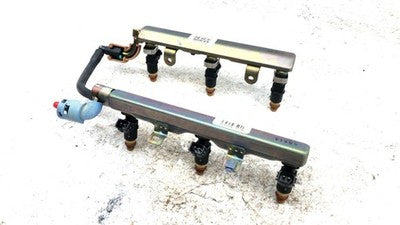 2006 Honda Accord Complete Fuel Rail With Injectors Set Loaded Oem 3.0L 7132061