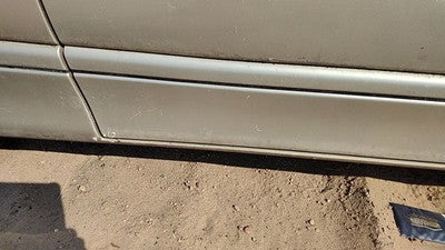 93 Saturn Sc2 Coupe Passenger Right Front Moulding From Door Oem Trim Strip Gold