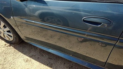 04-08 Grand Prix Driver Left Front Moulding From Door Trim Stealth Gray 46U