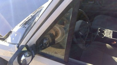 84-96 Jeep Cherokee Xj Driver Left Front Vent Window Small Door Glass With Frame