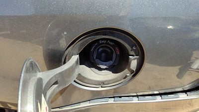 2010-2012 Ford Fusion Fuel Filler Neck Assembly With Gas Cap Oem Ae5Z9034Y