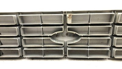 1982-1986 Ford F150 Front Grille Assembly Oem E3Tz8200G Bronco E3Tz8200G