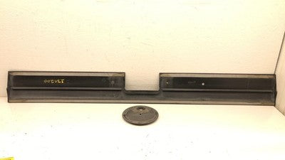 02-06 Cadillac Escalade Back Hatch Lift Gate Lower Molding Trim With Emblem Oem