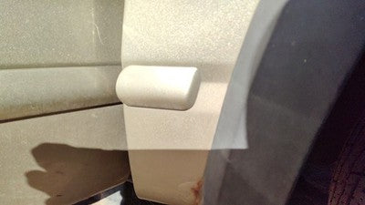 02-05 Explorer Passenger Right Moulding From Fender Trim Strip B2 Harvest Gold