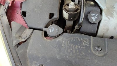 2006-2011 Buick Lucerne Windshield Washer Fluid Reservoir With Pump Wiper Tank