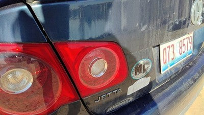 2005-2007 Vw Jetta Driver Left Inner Tail Light Brake Lamp Oem Rear 1K5945093c